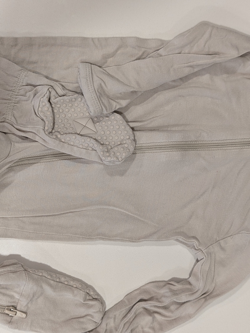 Neutral Gray Baby Zippered Footie Romper Kyte Baby 6-12m